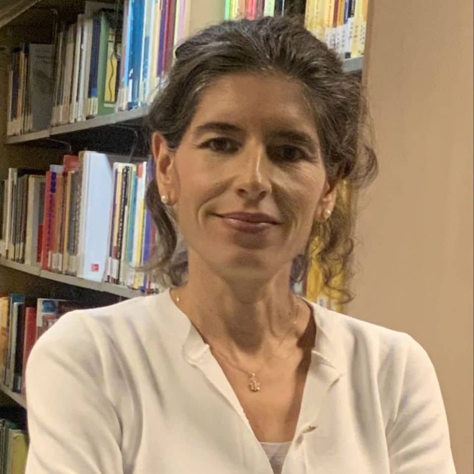 Dr. Öğr. Üyesi İrem Arıkan Ekşi